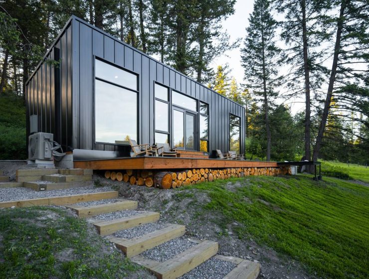 Tiny home in Columbia Falls, Montana, United States